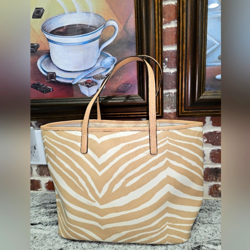 Coach Willow Tote Bag